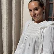 Profesora de apoyo y repaso para niños y niñas, tanto presencial como online